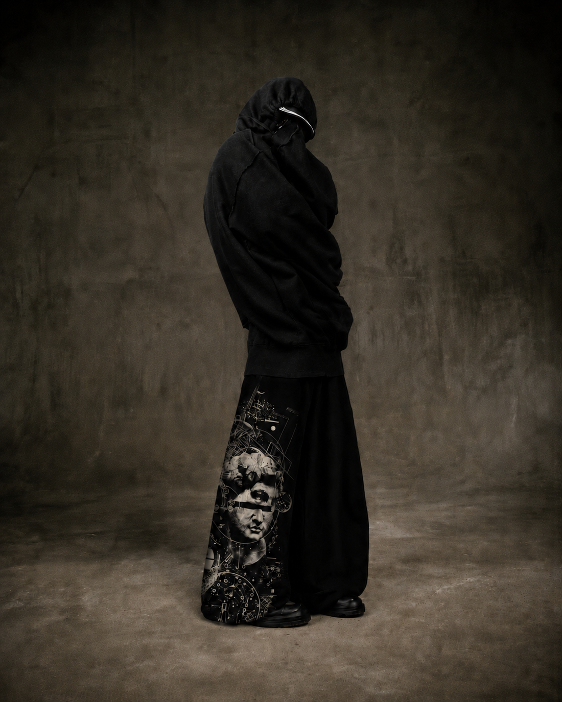 THE CHRONICAL WIDE-LEG SWEATPANT